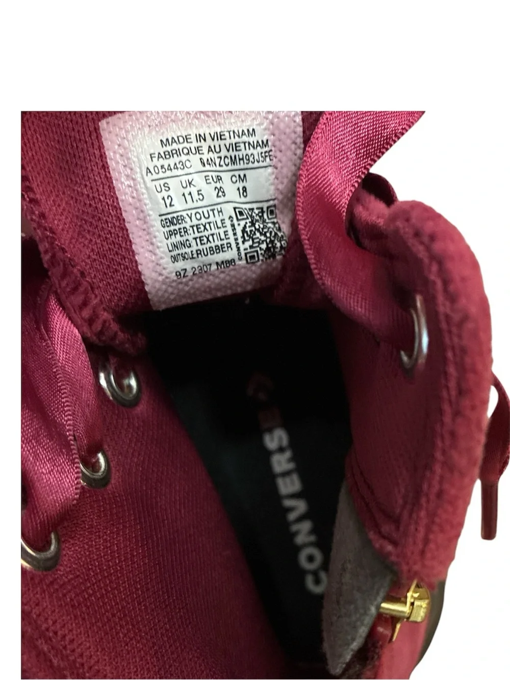 Converse Chuck Taylor All Star Lugged Lift Platform Pink Velvet Size 12 kids